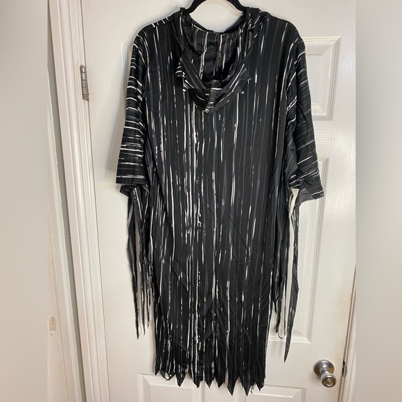 Howling Horror Costume Child X-Large Robe attached Hood, Waist Tie, Mask Used 1x - Picture 3 of 11